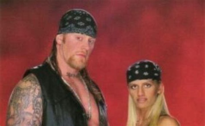 WWE Sara Calaway by KevinGotABigAssChin on DeviantArt