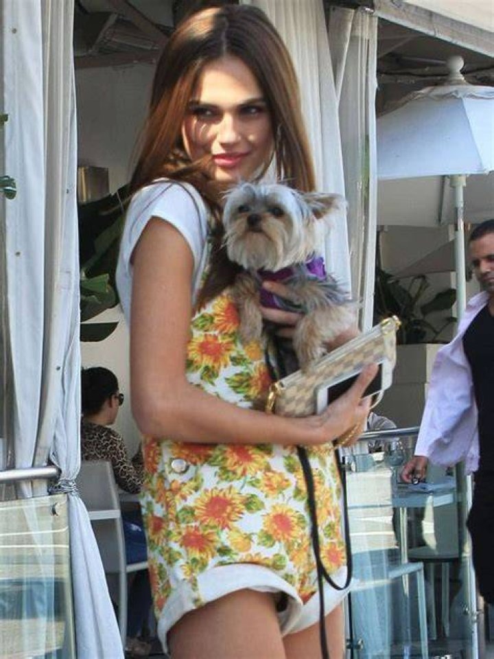 Xenia Deli Walking Her Dog in Los Angeles