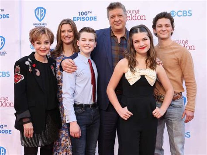 Young Sheldon Season Premiere To Have Big Bang Theory Reference lupon