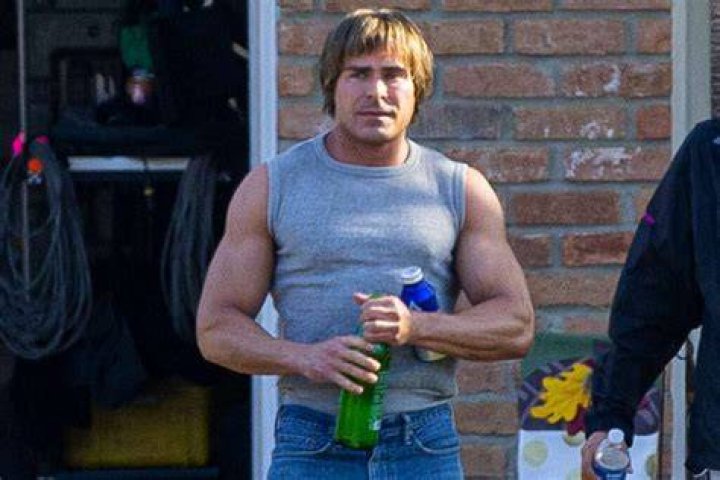 Zac Efron Workout Routine Celebrity Sizes