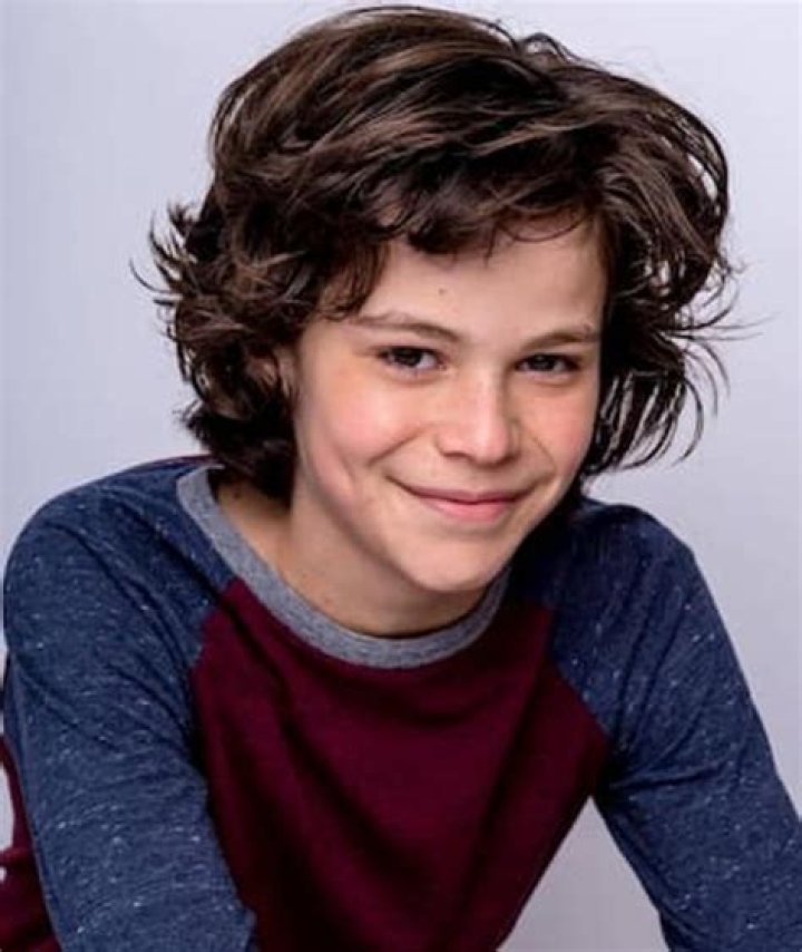 Zackary Arthur Movies, Bio and Lists on MUBI
