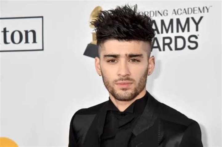 Zayn Malik Net Worth Celebrity Net Worth